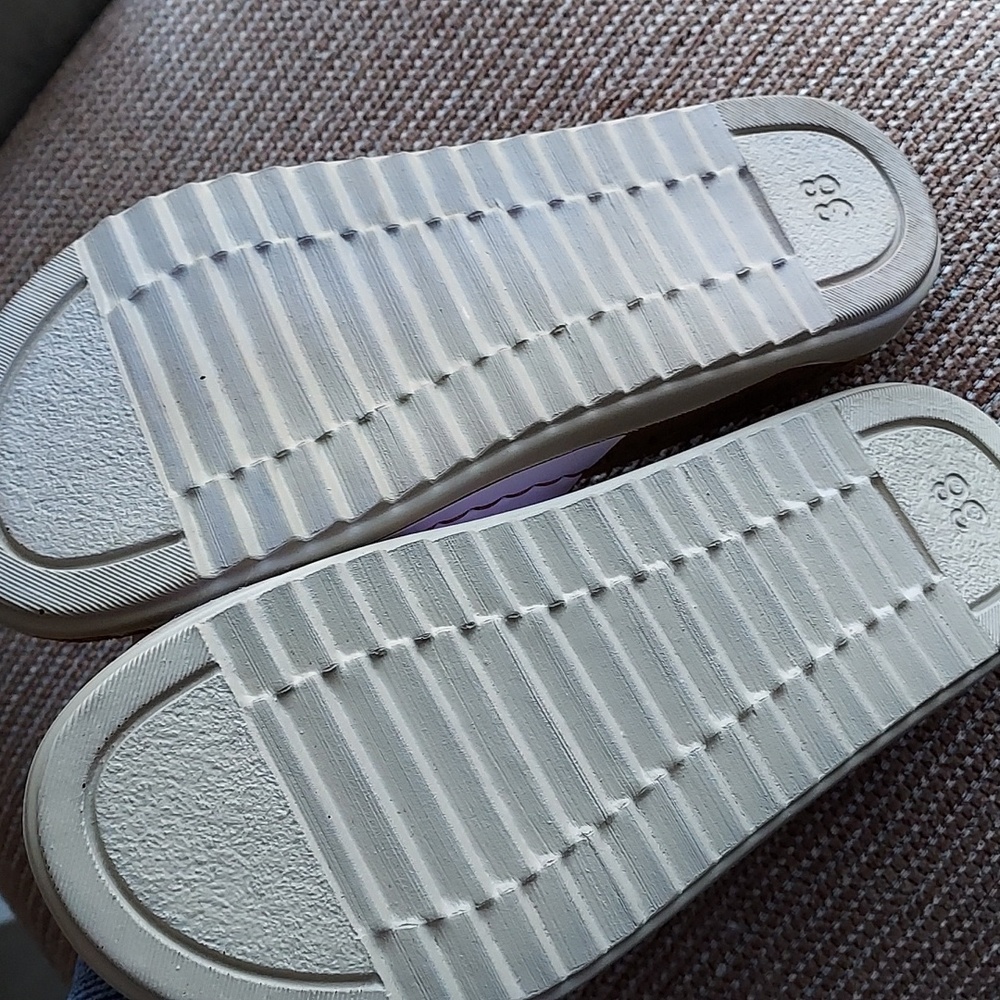 Inblu side sandals, EUC, SZ 38 - Picture 6 of 9
